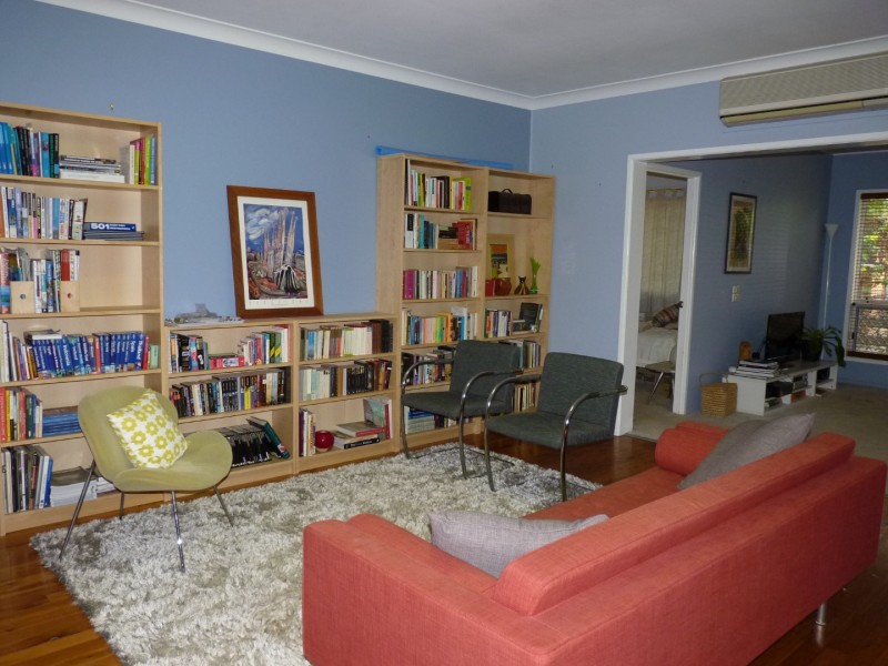 3 McDonnell Avenue, St George QLD 4487