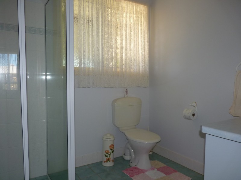 5 Taylor Street, St George QLD 4487