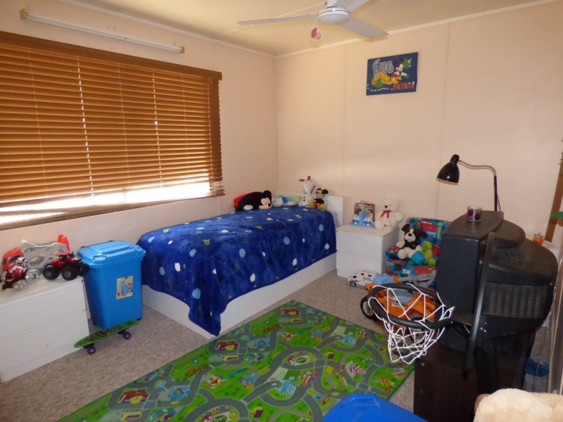 22 Alfred Street, St George QLD 4487