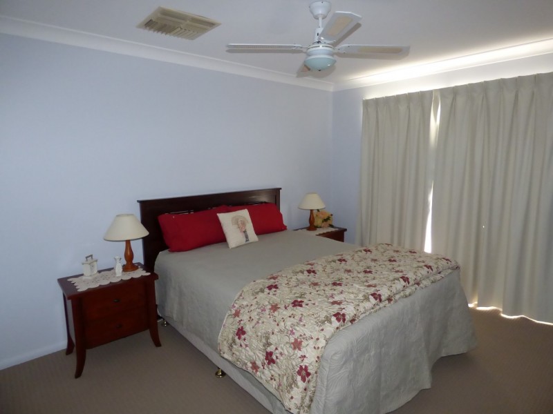 16 Cutler Court, St George QLD 4487