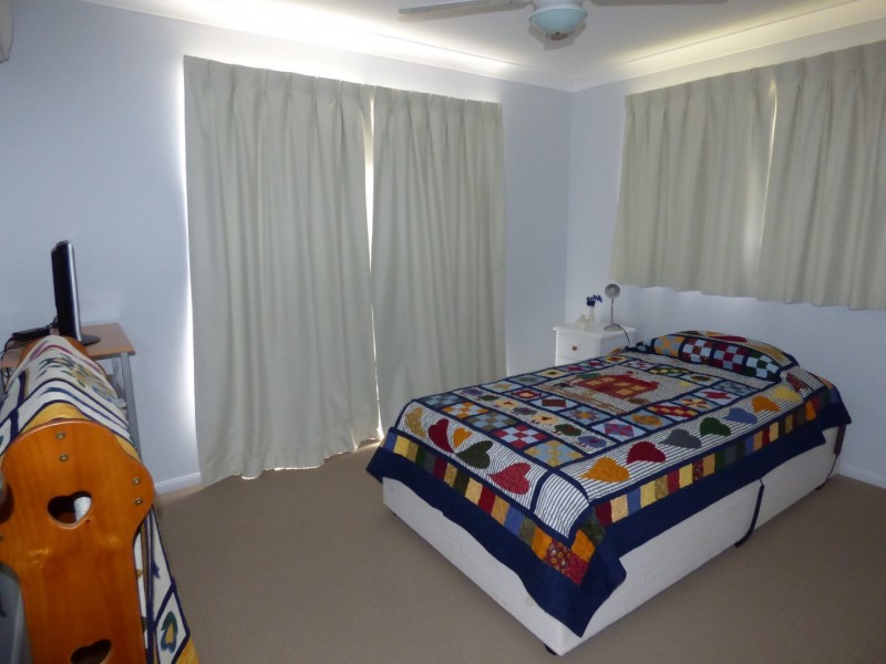 16 Cutler Court, St George QLD 4487