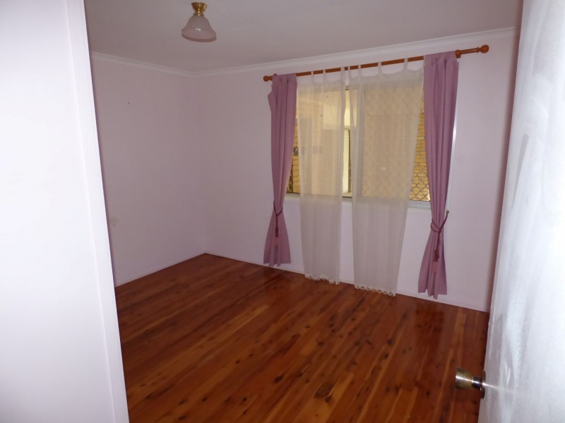 3 McDonnell Avenue, St George QLD 4487