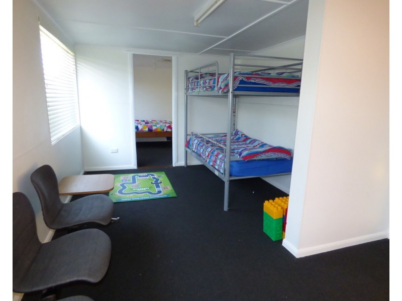 188 Victoria Street, St George QLD 4487