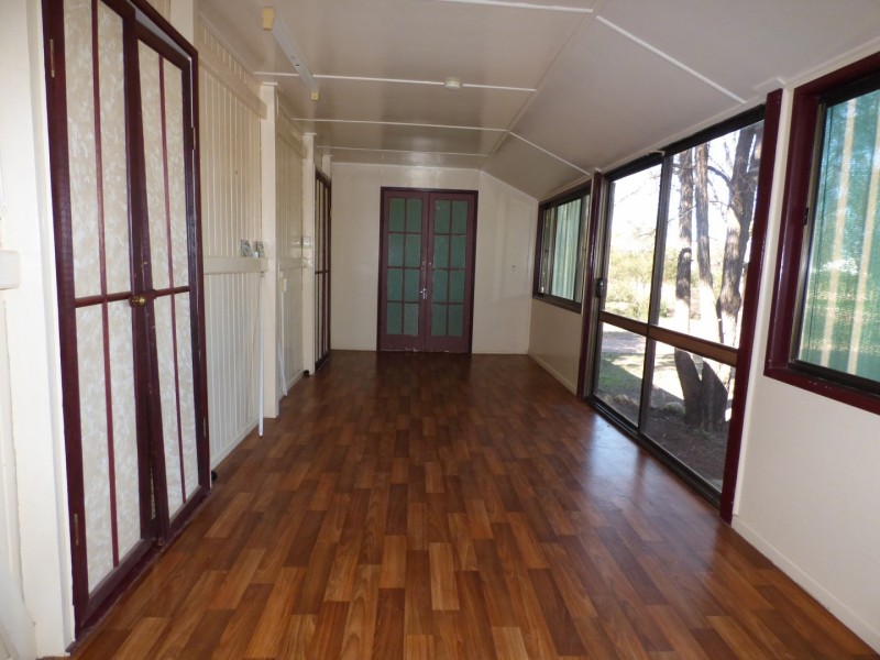 23 Weatherall Street, St George QLD 4487