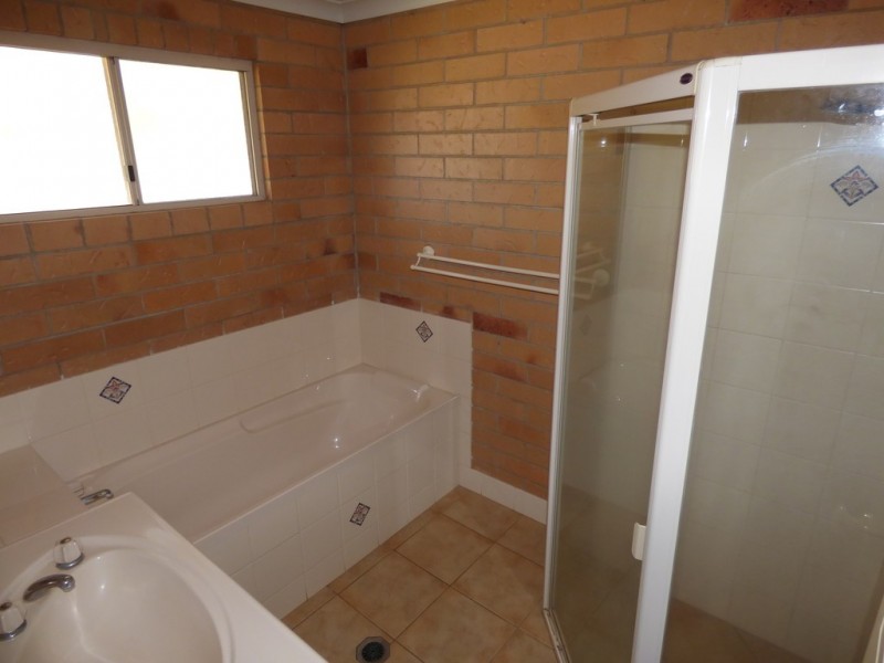 69B Church Street, St George QLD 4487