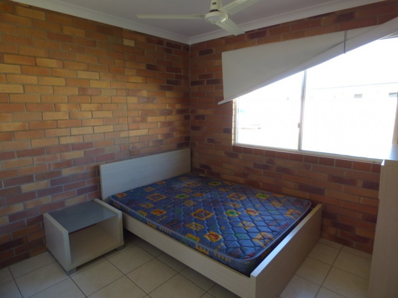 Unit 3, 2 Taylor Street, St George QLD 4487