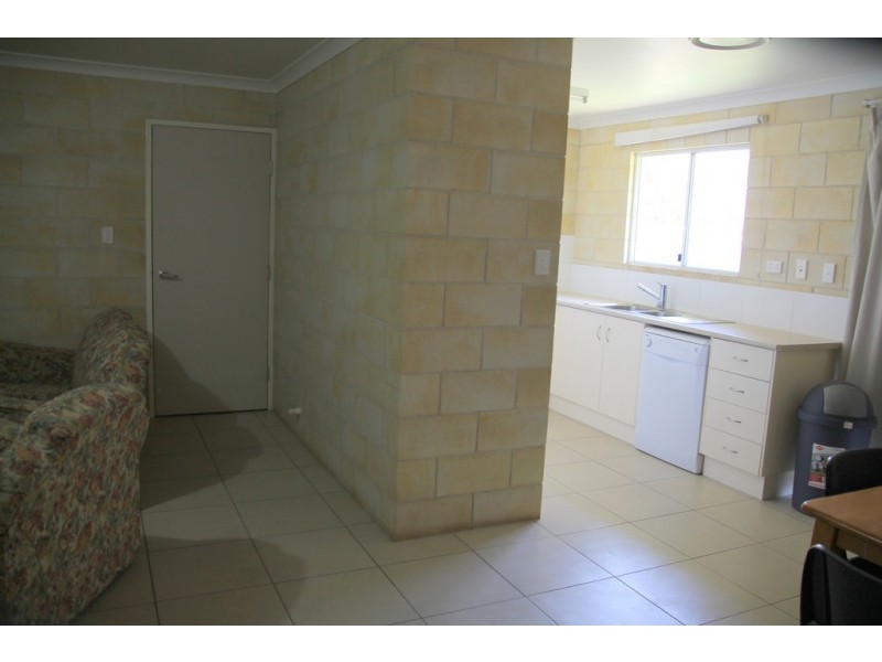 Unit 2, 1 Taylor Street, St George QLD 4487