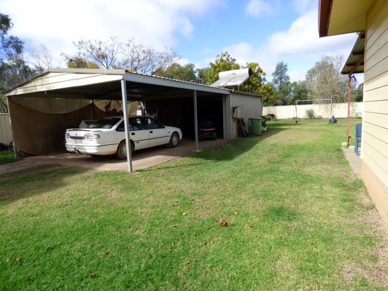 84 Alfred Street, St George QLD 4487