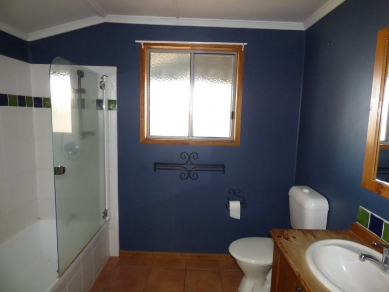 180 Victoria Street, St George QLD 4487