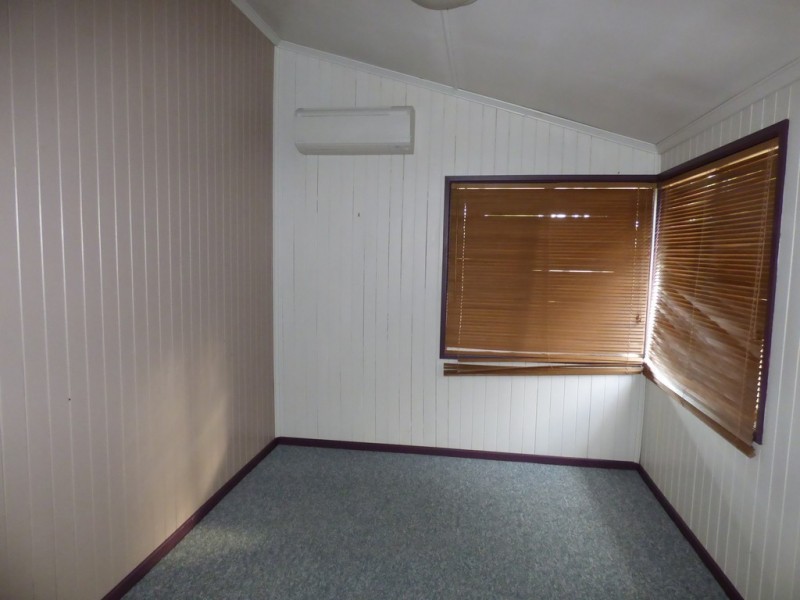 180 Victoria Street, St George QLD 4487