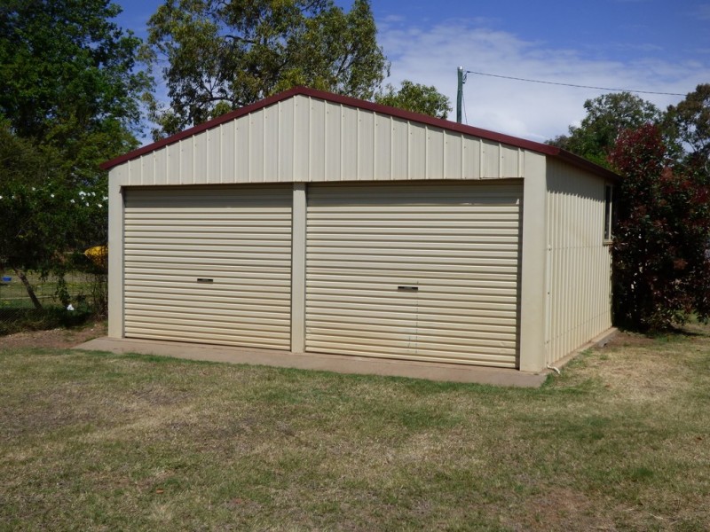 180 Victoria Street, St George QLD 4487