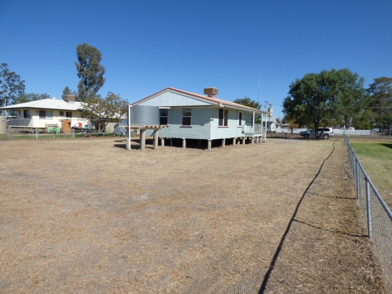 12 Lignum Avenue, Dirranbandi QLD 4486