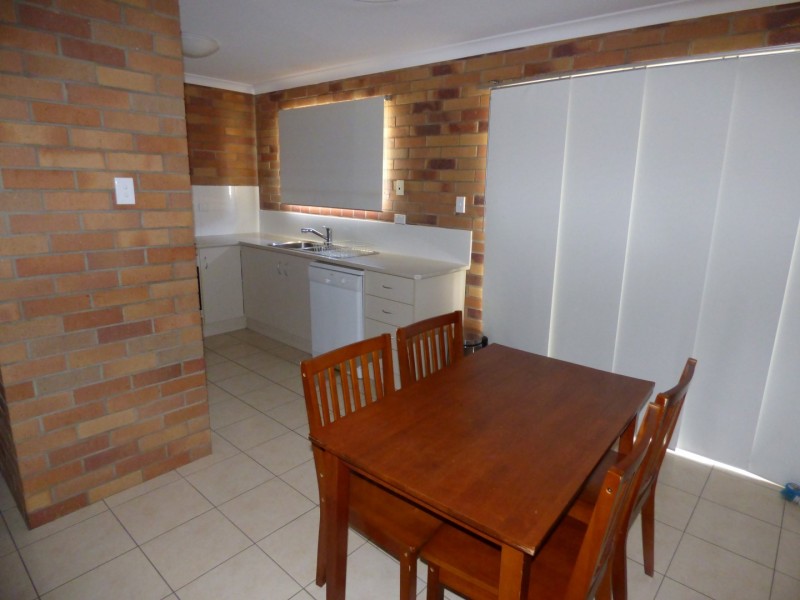 Unit 1, 2 Taylor Street, St George QLD 4487