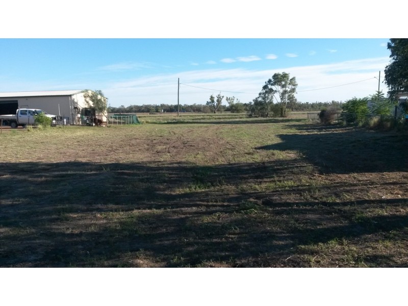 4 Lignum Avenue, Dirranbandi QLD 4486