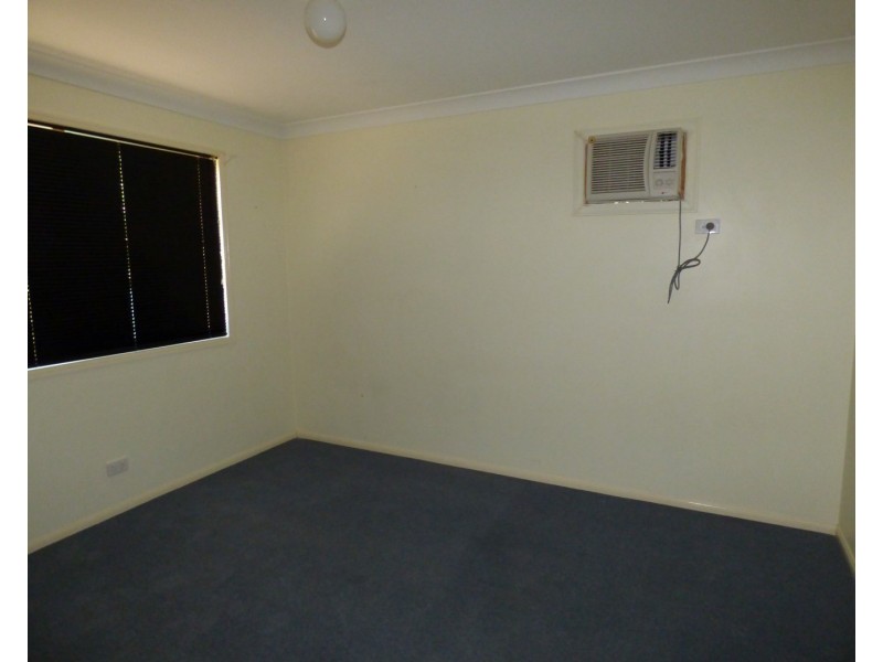 14 Howe Street, St George QLD 4487