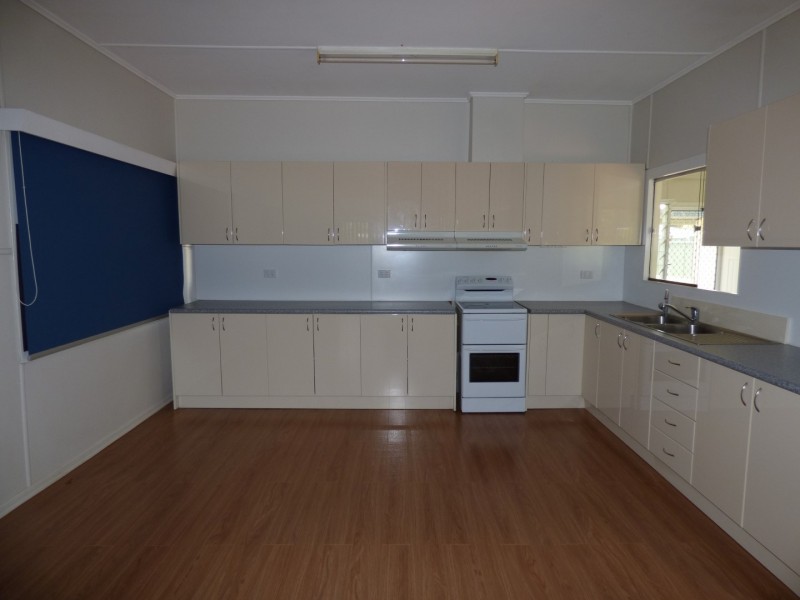 54 St Georges Terrace, St George QLD 4487