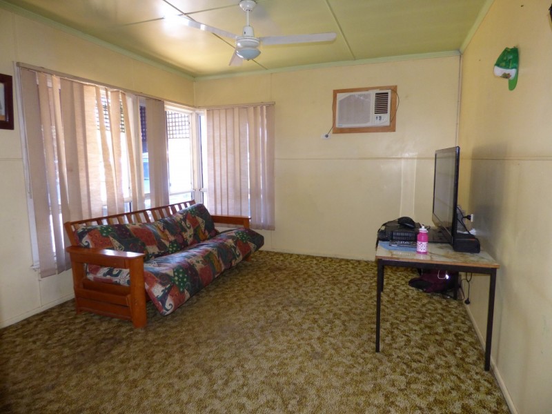 31 Church Street, St George QLD 4487