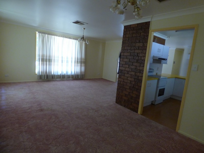 15 Wattle Drive, St George QLD 4487