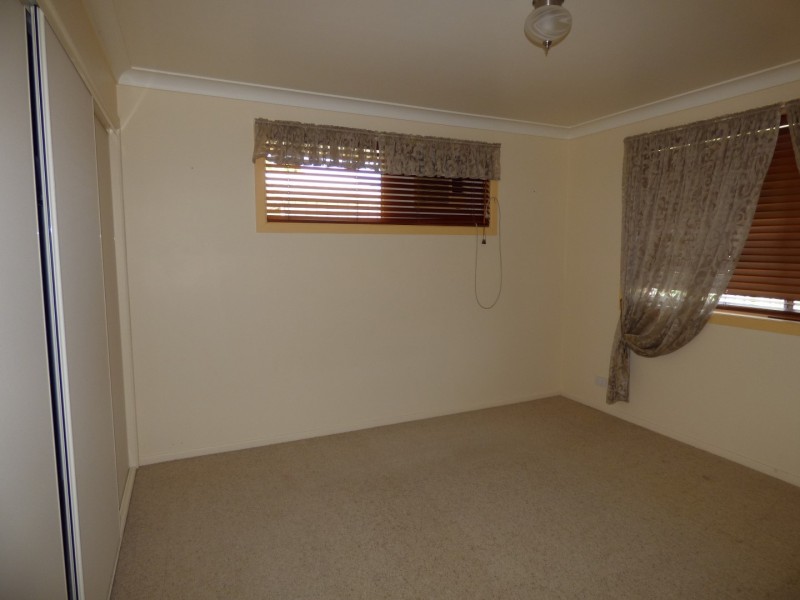 15 Wattle Drive, St George QLD 4487