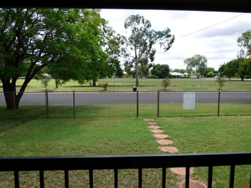 42 Alfred Street, St George QLD 4487