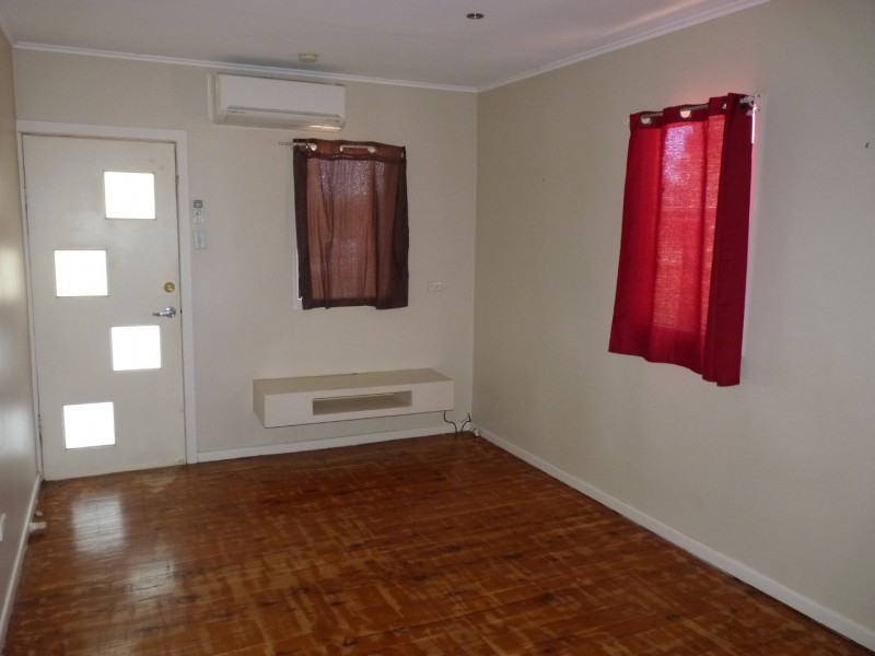 6 Boronia Avenue, St George QLD 4487