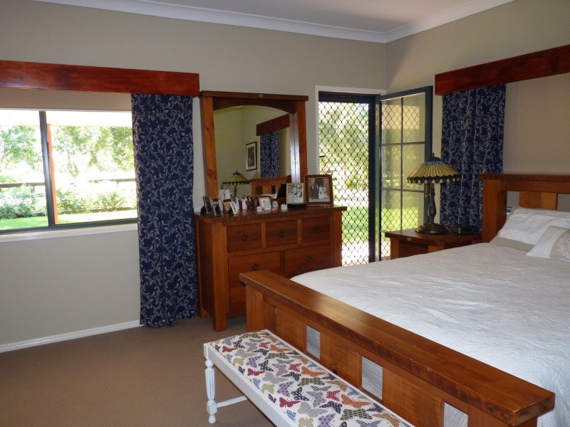 12 JE Kelly Road, St George QLD 4487