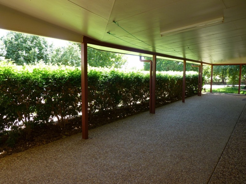 12 JE Kelly Road, St George QLD 4487