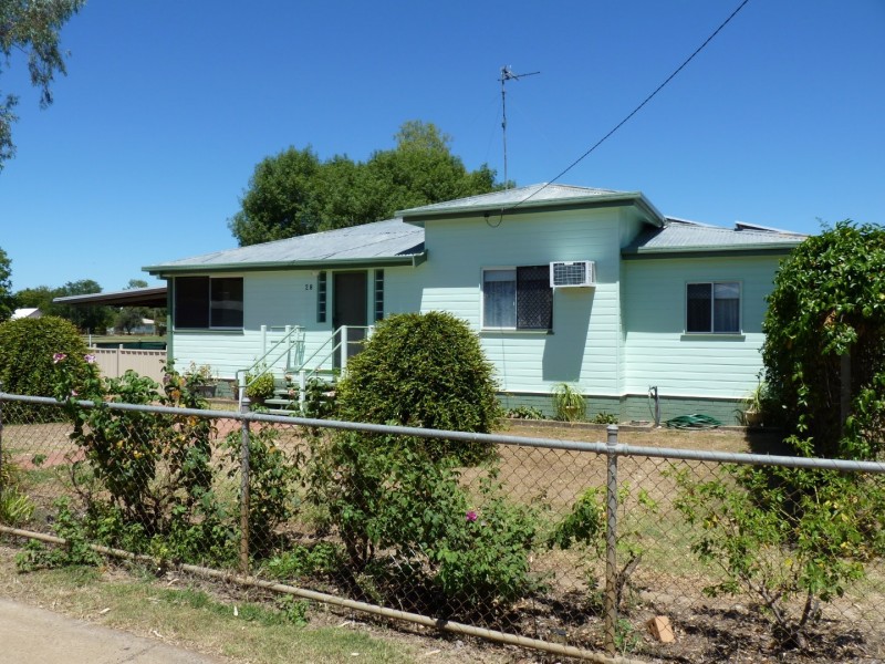 28 Church Street, St George QLD 4487