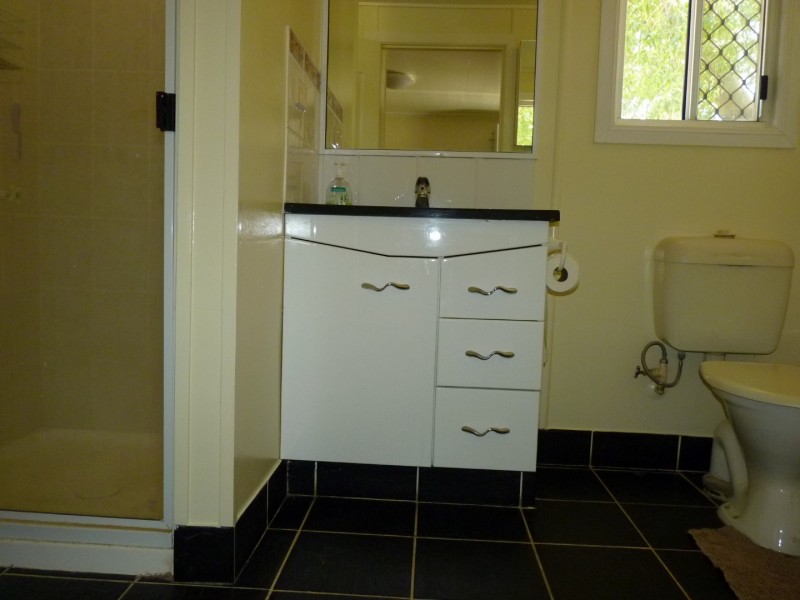 28 Church Street, St George QLD 4487