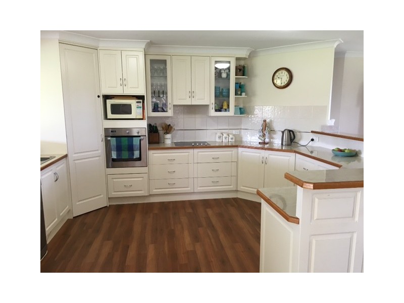 7 Willowthall Road, St George QLD 4487