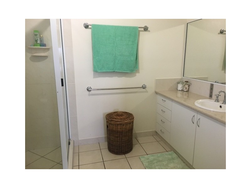 7 Willowthall Road, St George QLD 4487