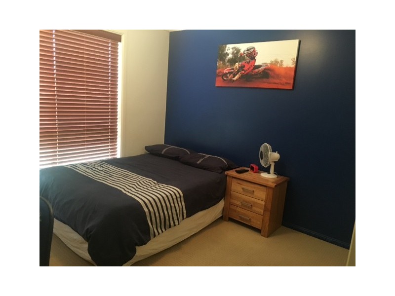 7 Willowthall Road, St George QLD 4487