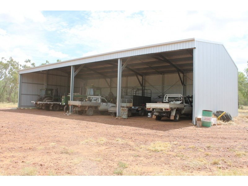 237 PERWELL ROAD, St George QLD 4487