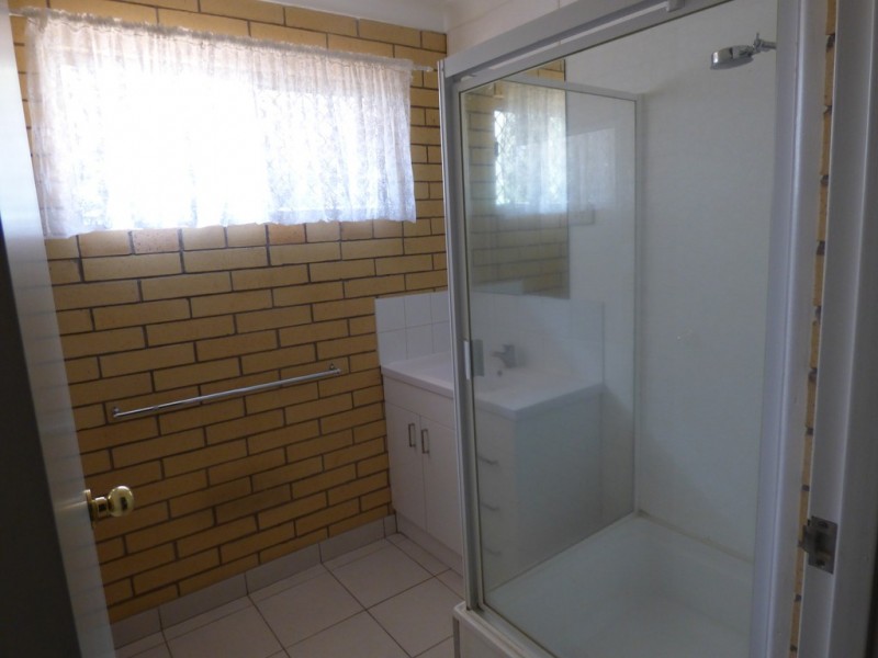 Unit 8, 61 SCOTT STREET, St George QLD 4487