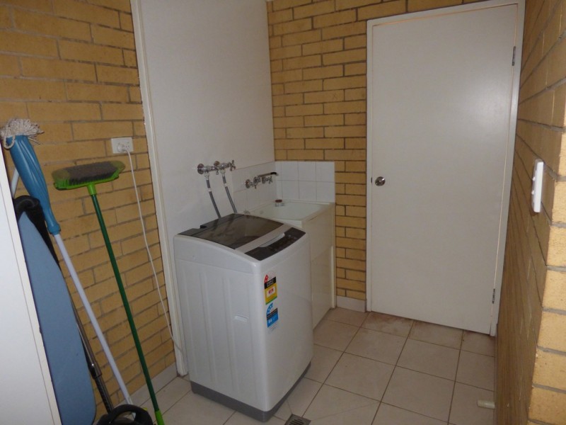 Unit 8, 61 SCOTT STREET, St George QLD 4487