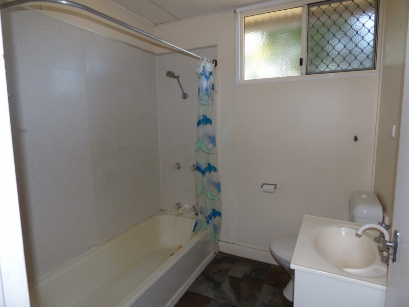 7 HILL STREET, St George QLD 4487
