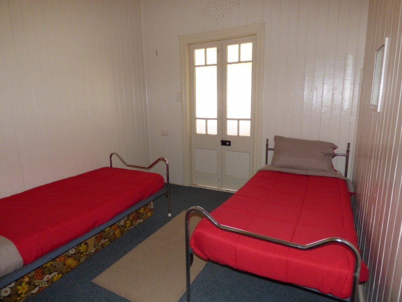 73B VICTORIA STREET, St George QLD 4487