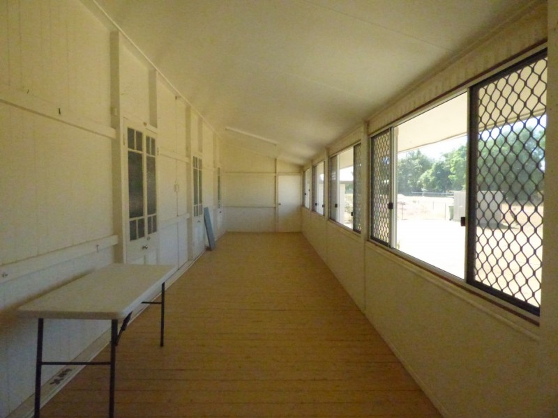 73B VICTORIA STREET, St George QLD 4487