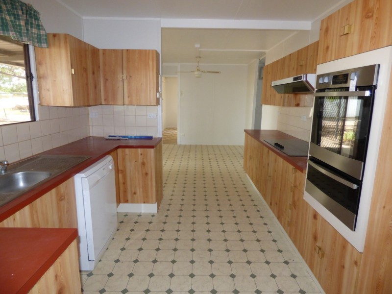 62-64 Murchison Street, St George QLD 4487