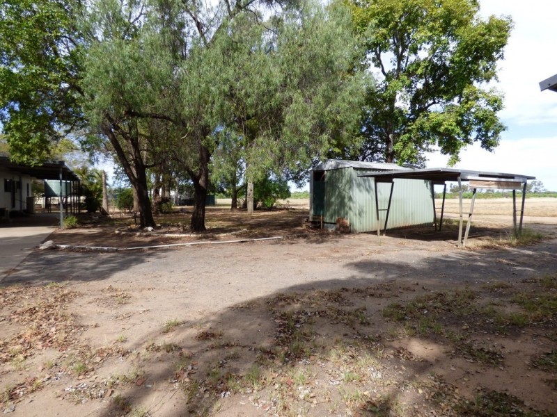 62-64 Murchison Street, St George QLD 4487