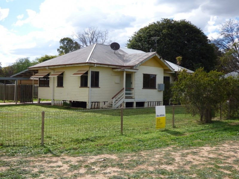 13 Marie Street, St George QLD 4487