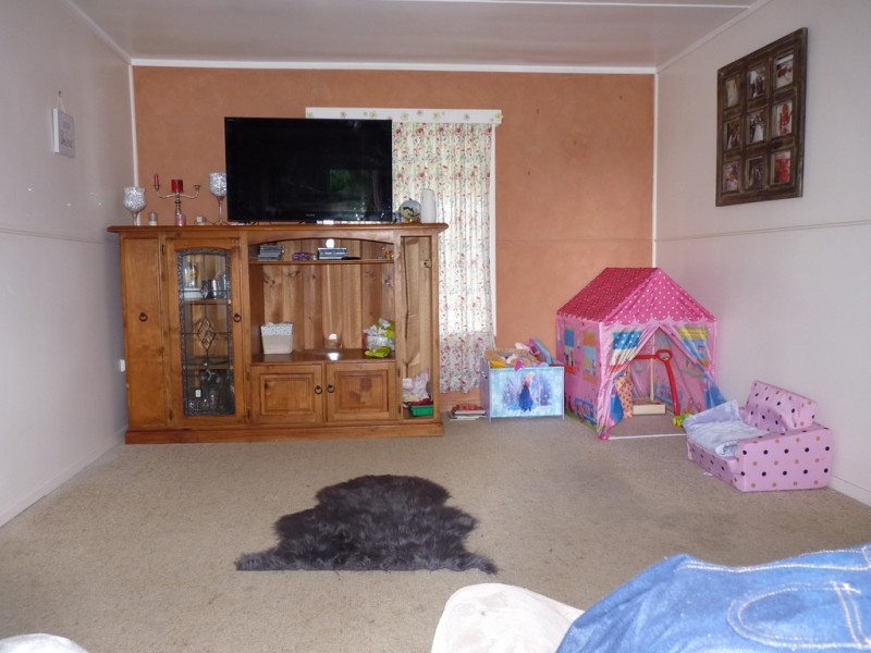 18 Victoria Street, St George QLD 4487