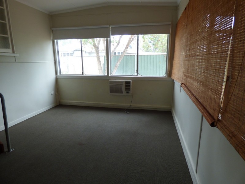 89 Grey Street, St George QLD 4487