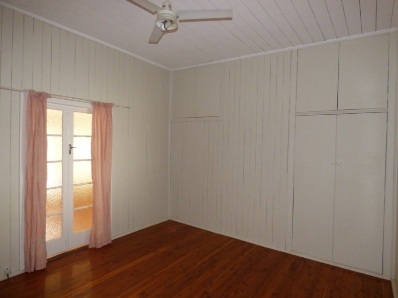 89 Grey Street, St George QLD 4487
