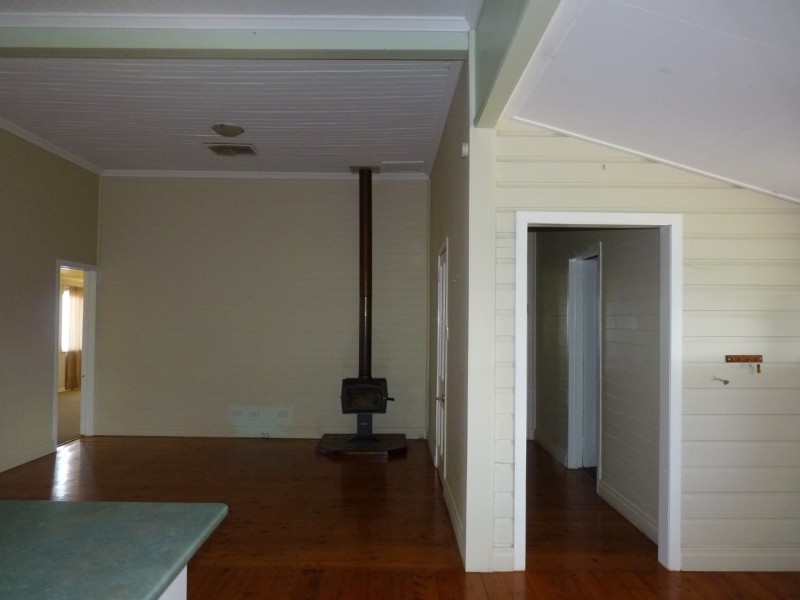 33 Scott Street, St George QLD 4487
