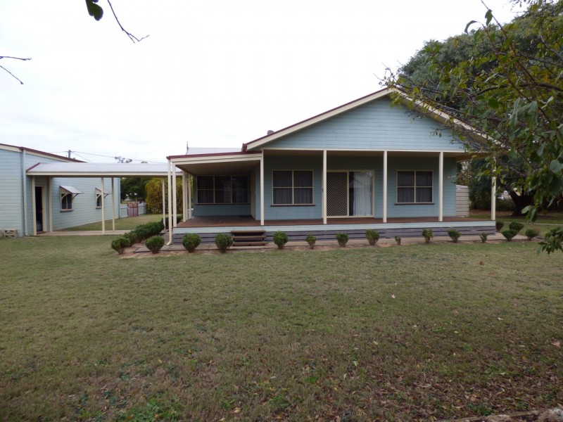 15-17 Weatherall Street, St George QLD 4487