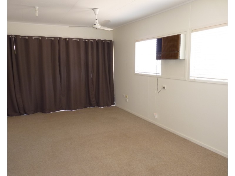 2 Marie Street, St George QLD 4487