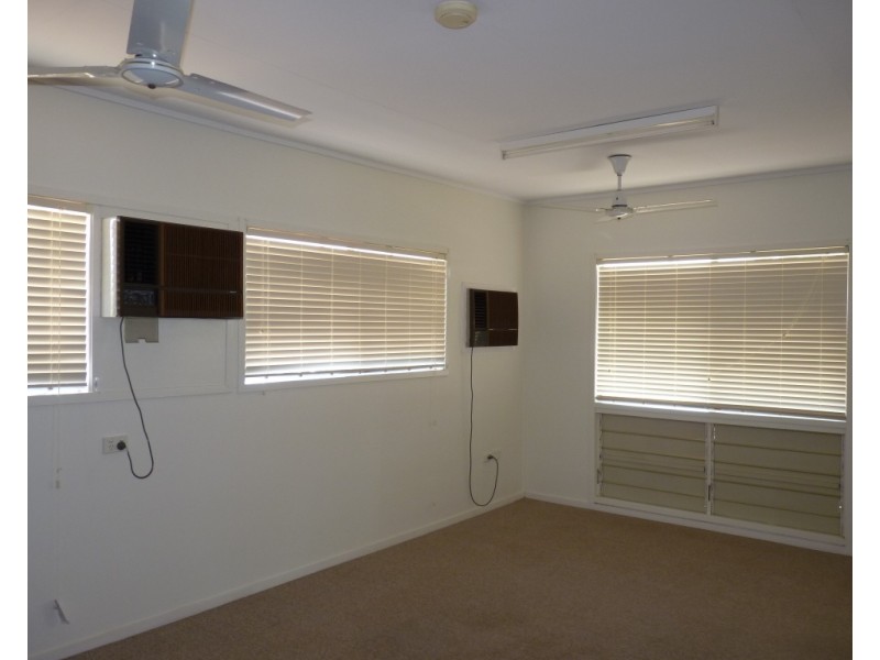 2 Marie Street, St George QLD 4487