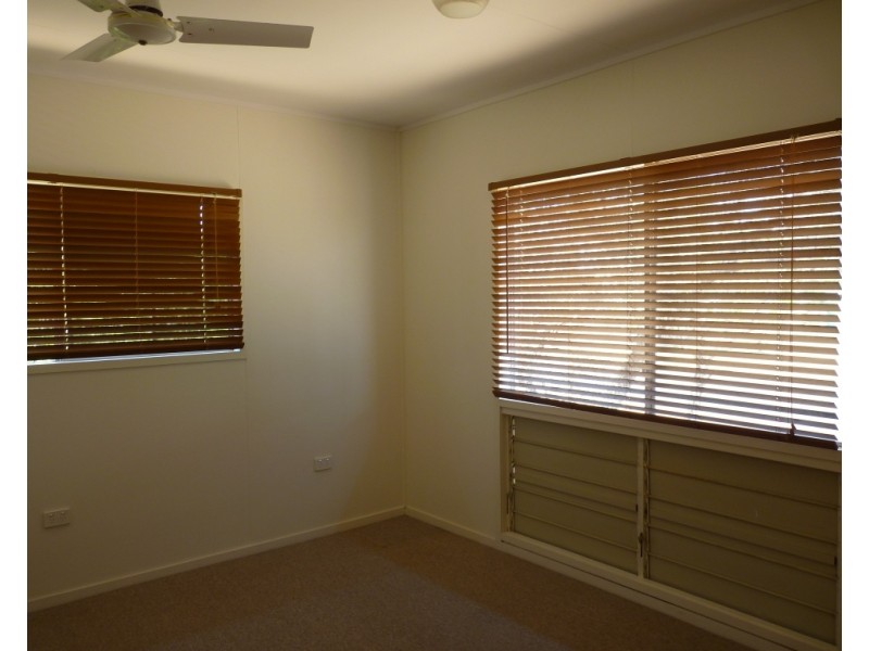 2 Marie Street, St George QLD 4487