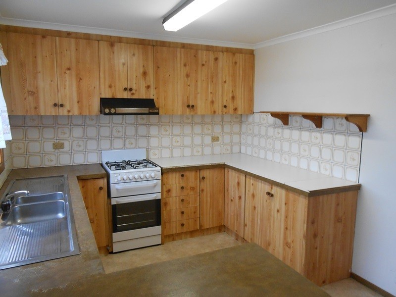 92 VICTORIA STREET, Toora VIC 3962